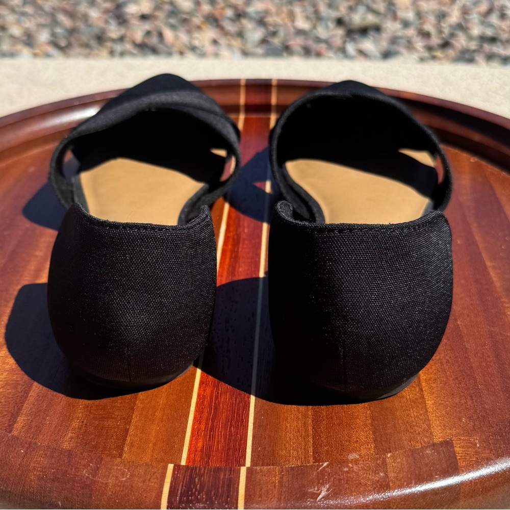 Point Toe Flats Seychelles  Black Size 9.5 With Memory Foam Sole - Picture 7 of 8